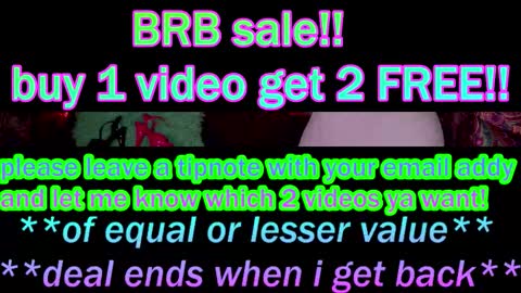 Snapshot of thewolfmaam chatting on 11/10/25, 09:19 Ana Adrenal online show from 11/10/25, 09:19