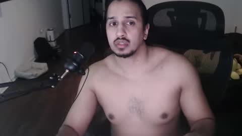 Snapshot of theworldisavampire09 chatting on 05/06/26, 02:08 Vampiro online show from 05/06/26, 02:08