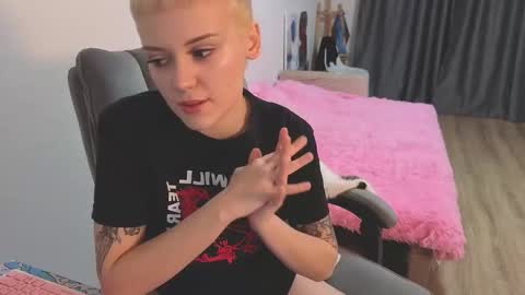 theysaidimcute online show from 01/17/26, 11:08