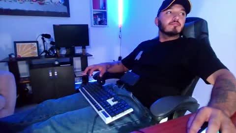 thiago_420 online show from 05/15/26, 11:01