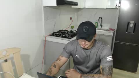 thiago_420 online show from 06/23/26, 12:08