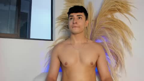 Thiago  online show from 11/06/25, 06:09