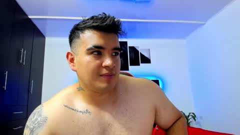 Snapshot of thiago_cp01 chatting on 02/13/25, 10:34 Thiago online show from 02/13/25, 10:34