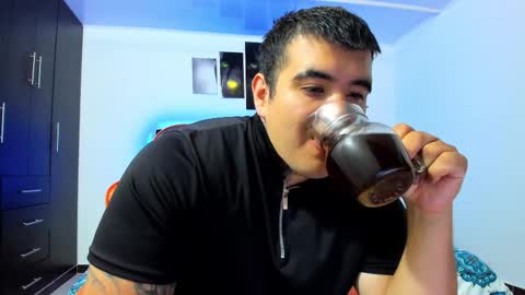 Thiago online show from 11/28/25, 04:59