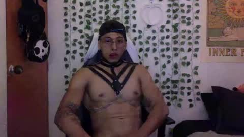 Snapshot of thiago_happy chatting on 02/22/25, 03:56 thiago_happy online show from 02/22/25, 03:56