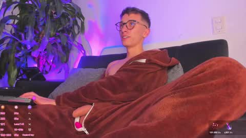 SanThiago online show from 02/23/25, 01:13