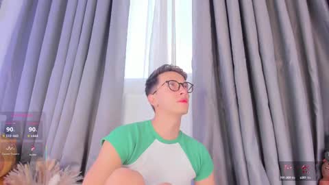 SanThiago online show from 09/20/25, 09:38