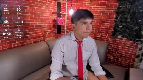 Snapshot of thiago_kozak chatting on 05/12/26, 01:41 thiago online show from 05/12/26, 01:41