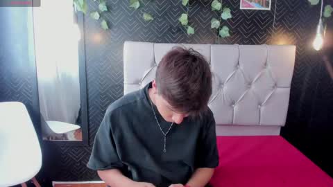 Snapshot of thiago_kozak chatting on 05/30/26, 08:06 thiago online show from 05/30/26, 08:06