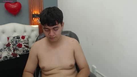 thiago_saenzz online show from 03/05/26, 05:31