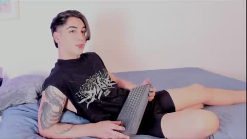 Snapshot of thiago_winteer chatting on 06/14/26, 02:24 Thiago Winteer online show from 06/14/26, 02:24