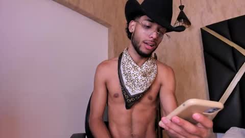 ThiagoFerreti online show from 09/30/25, 03:55