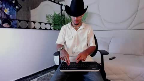 ThiagoFerreti online show from 10/07/25, 03:36