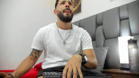 Thia Gomez online show from 03/16/26, 07:18