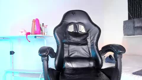 Snapshot of thiagosexy005 chatting on 07/02/26, 03:23 thiagosexy005 online show from 07/02/26, 03:23
