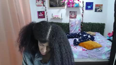 thiana_horny online show from 06/05/26, 02:01