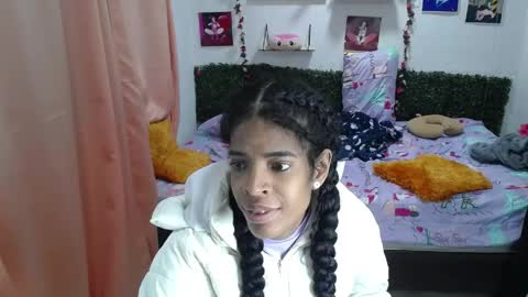 thiana_horny online show from 06/06/26, 11:59