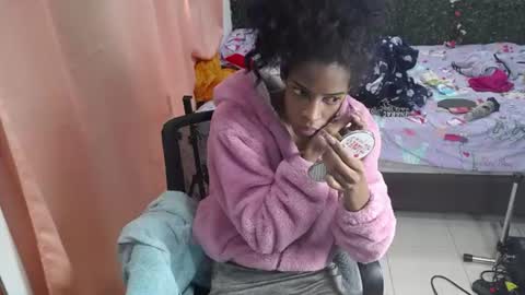 thiana_horny online show from 06/13/26, 02:15