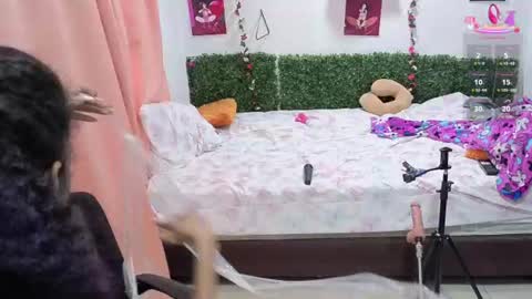 thiana_horny online show from 06/23/26, 02:15