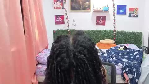 thiana_horny online show from 07/09/26, 02:21