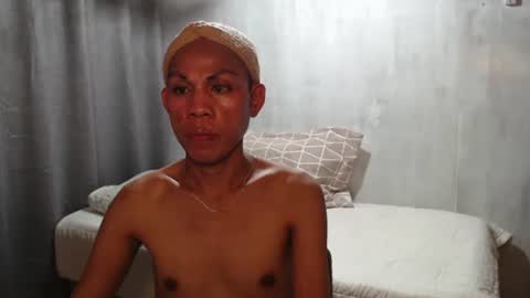 gil online show from 04/17/26, 08:39