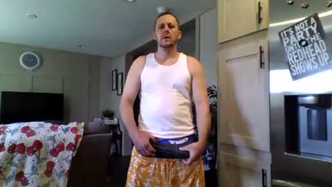 Snapshot of thick_dick11 chatting on 04/07/26, 05:46 Val online show from 04/07/26, 05:46