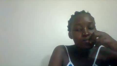 Snapshot of thick_eviey chatting on 03/06/25, 04:17 love online show from 03/06/25, 04:17