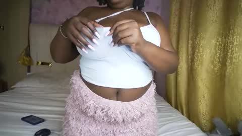 thick_n_flirty online show from 04/22/26, 07:55