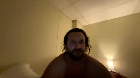 Snapshot of thickboy4yu chatting on 03/10/25, 05:00 thickboy4yu online show from 03/10/25, 05:00