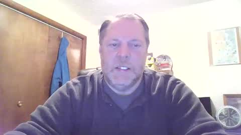 Snapshot of thickcock4u1105 chatting on 04/20/26, 01:08 thickcock4u1105 online show from 04/20/26, 01:08