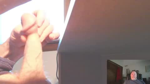 Snapshot of thickcock4u1105 chatting on 04/21/26, 11:38 thickcock4u1105 online show from 04/21/26, 11:38