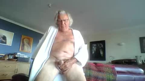 Snapshot of thickcockat71 chatting on 01/10/26, 06:53 Thickcockat71 online show from 01/10/26, 06:53
