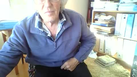 Snapshot of thickcockat71 chatting on 06/11/26, 12:19 Thickcockat71 online show from 06/11/26, 12:19