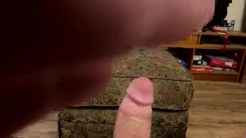 Snapshot of thickdaddytall chatting on 11/14/25, 01:21 thickdaddytall online show from 11/14/25, 01:21