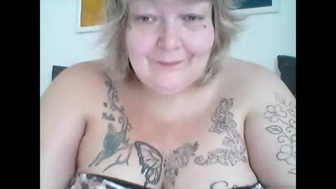 thickdarkangel online show from 05/26/26, 01:29
