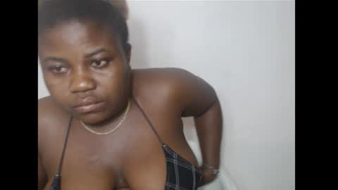 thickebonny7 online show from 02/03/26, 10:31