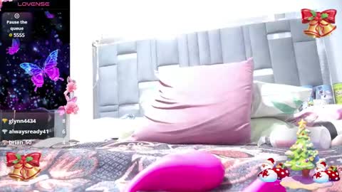 XIOMARA  online show from 12/16/24, 12:04