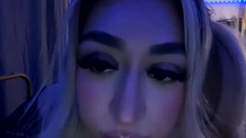 thicklatinamami1 online show from 05/10/26, 06:40