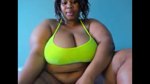 thickleeyanax online show from 09/14/25, 12:26