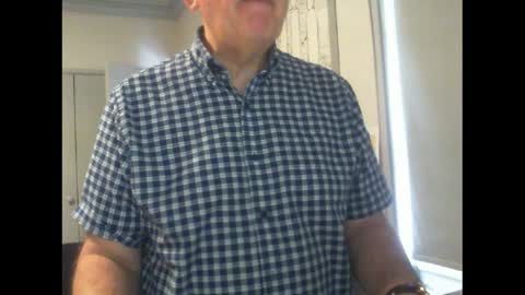 Snapshot of thickmelnik chatting on 01/01/25, 03:13 James online show from 01/01/25, 03:13