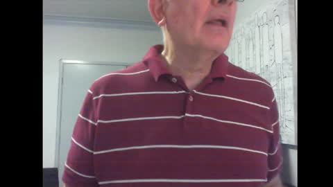 Snapshot of thickmelnik chatting on 02/03/25, 03:31 James online show from 02/03/25, 03:31