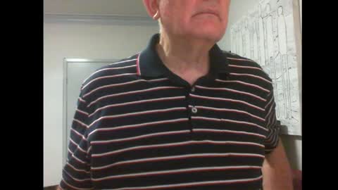 Snapshot of thickmelnik chatting on 02/06/25, 12:59 James online show from 02/06/25, 12:59