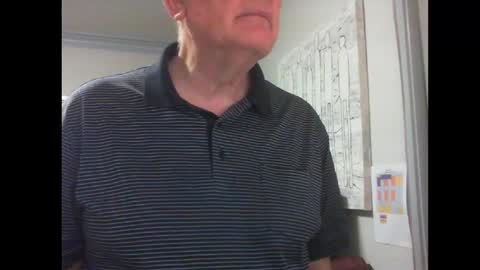 Snapshot of thickmelnik chatting on 02/09/25, 01:25 James online show from 02/09/25, 01:25