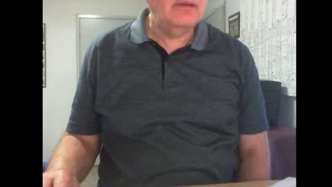 Snapshot of thickmelnik chatting on 02/17/25, 11:53 James online show from 02/17/25, 11:53