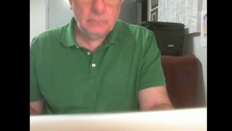 Snapshot of thickmelnik chatting on 02/23/25, 11:55 James online show from 02/23/25, 11:55