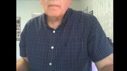 Snapshot of thickmelnik chatting on 03/04/25, 05:53 James online show from 03/04/25, 05:53