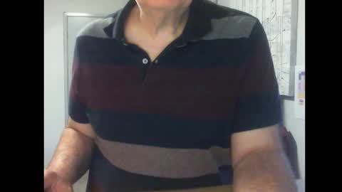 Snapshot of thickmelnik chatting on 03/09/25, 01:25 James online show from 03/09/25, 01:25