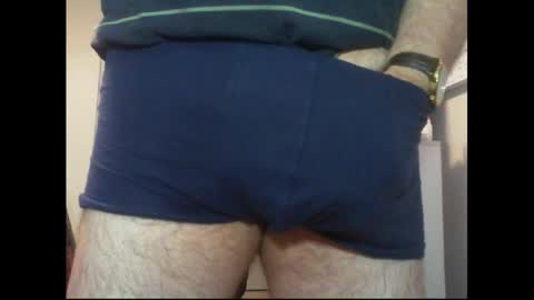 Snapshot of thickmelnik chatting on 10/16/25, 11:44 James online show from 10/16/25, 11:44