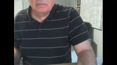 Snapshot of thickmelnik chatting on 05/06/26, 01:57 James online show from 05/06/26, 01:57