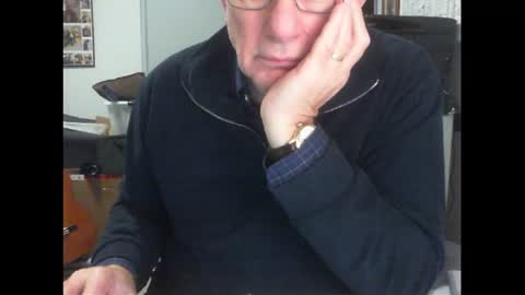 Snapshot of thickmelnik chatting on 07/04/26, 03:07 James online show from 07/04/26, 03:07